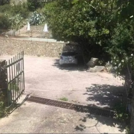 Maison Lama